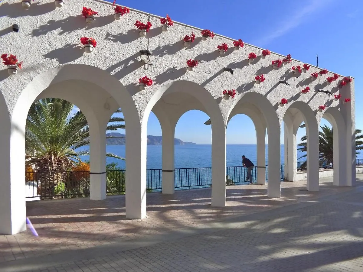 R1364 Cala De Nerja Apartment