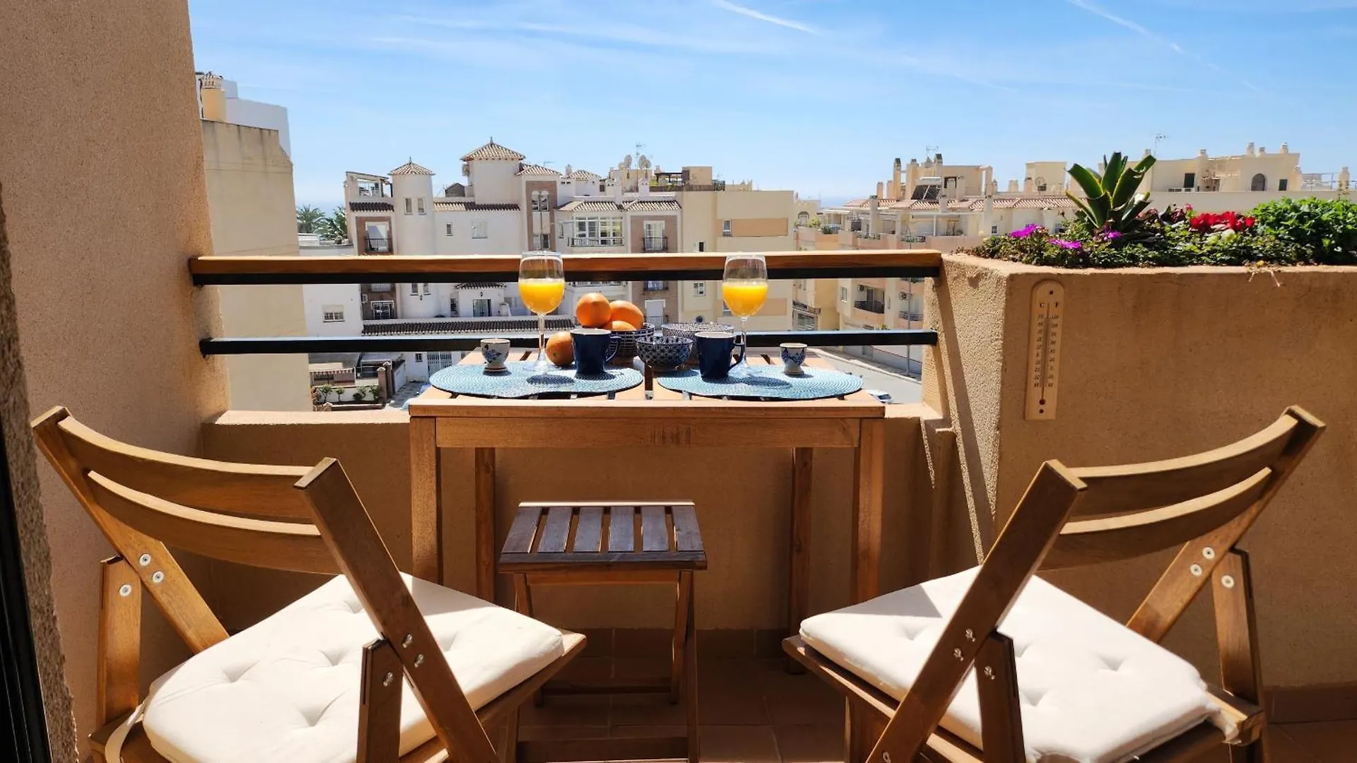 R1364 Cala De Nerja Apartment Spain