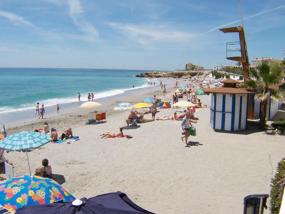R1364 Cala De Nerja Apartamento 0*,  Espanha