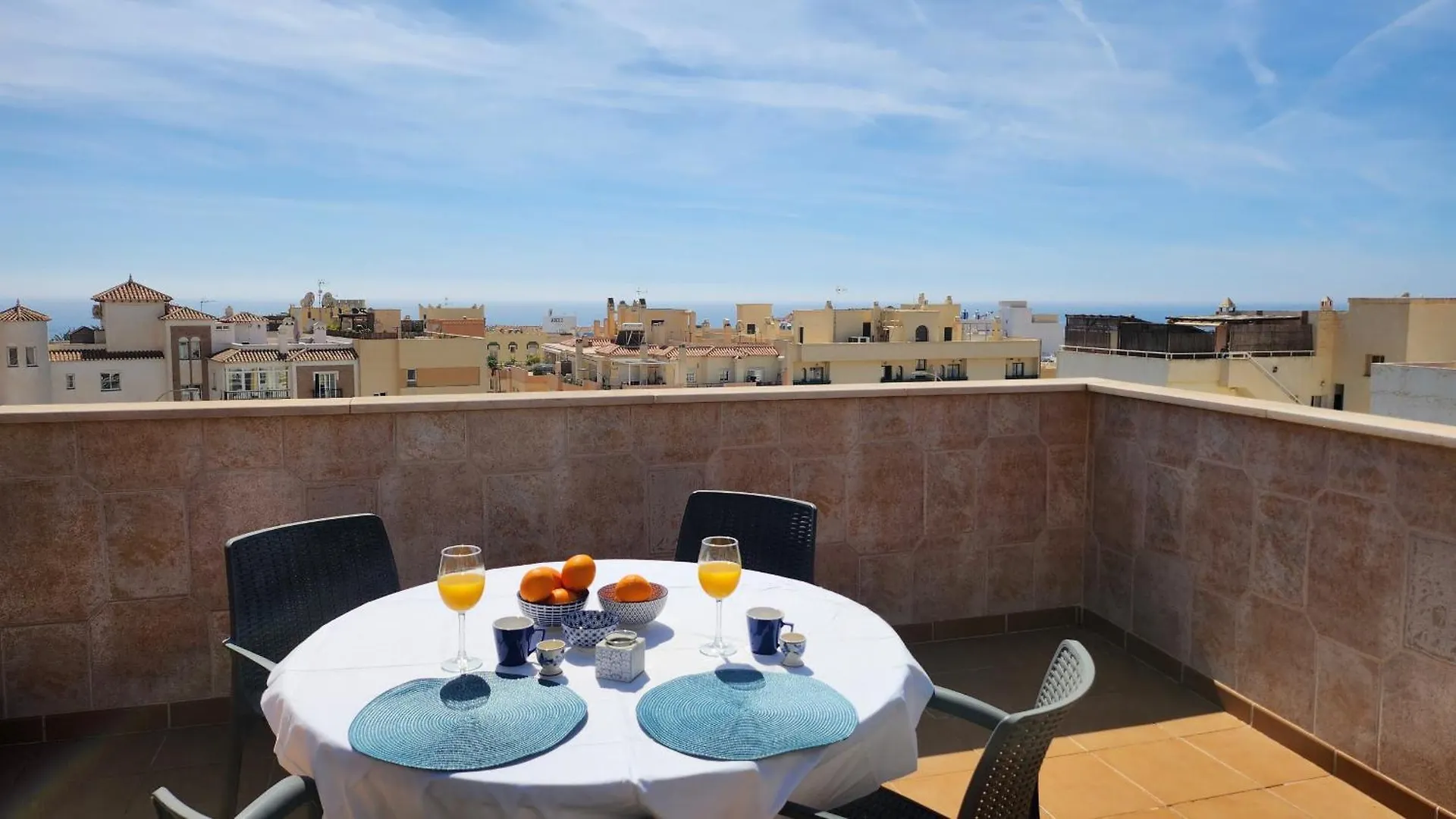 R1364 Cala De Nerja Apartamento 0*,